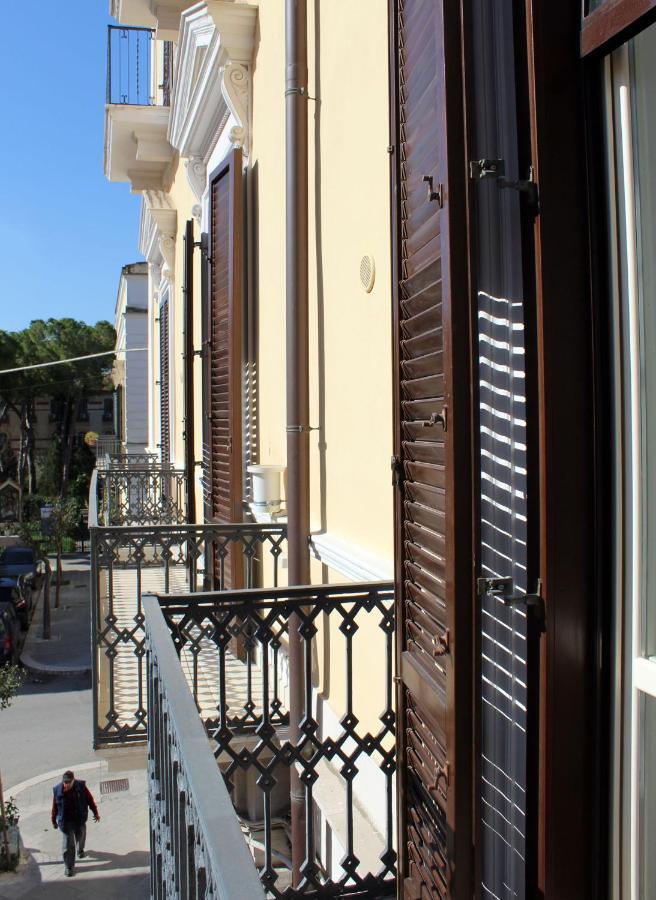 Bed and Breakfast Dimora De Brado Trani Exteriér fotografie