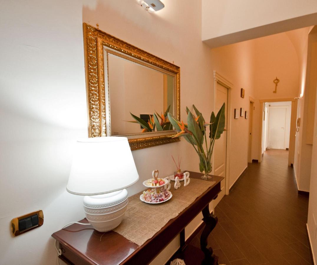 Bed and Breakfast Dimora De Brado Trani Exteriér fotografie
